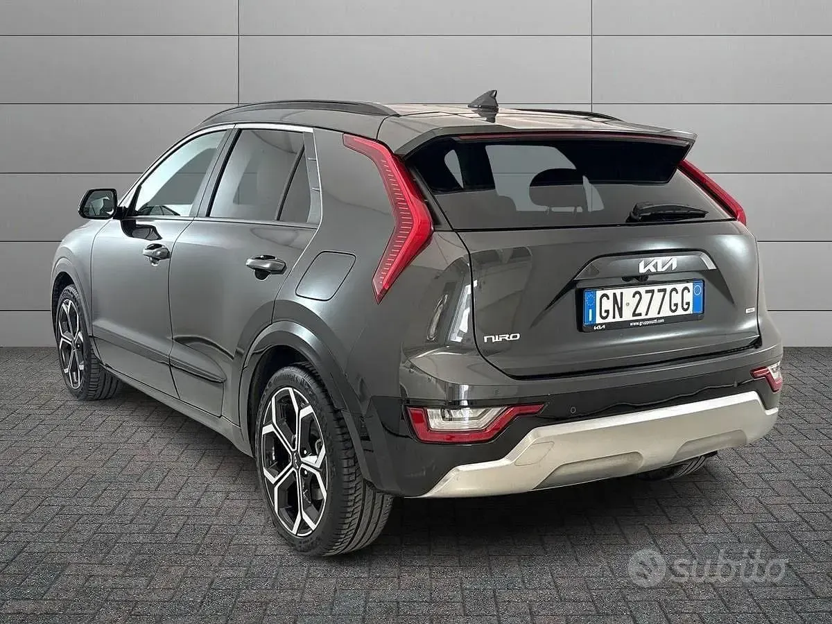 Usata Kia Niro 105 CV (77 kW) 2023 Grigio SUV