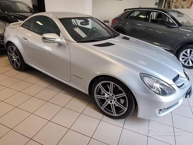 Usata Mercedes SLK200 183 CV (134 kW) 2011 Grigio Cabrio