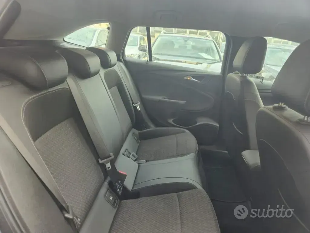 Usata Opel Astra 110 CV (80 kW) 2017 Grigio Station wagon