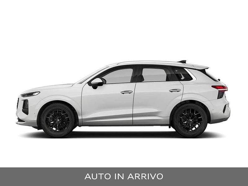 Nuova Audi Q3 Advanced 150 CV (110 kW) 2026 Bianco arkona SUV