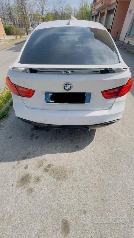Usata BMW 318 150 CV (110 kW) 2014 Bianco Berlina