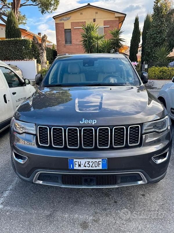 Usata Jeep Grand Cherokee Limited 250 CV (183 kW) 2019 Marrone SUV