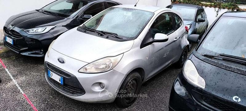 Usata Ford Ka Business Edition 75 CV (55 kW) 2012 Argento Berlina
