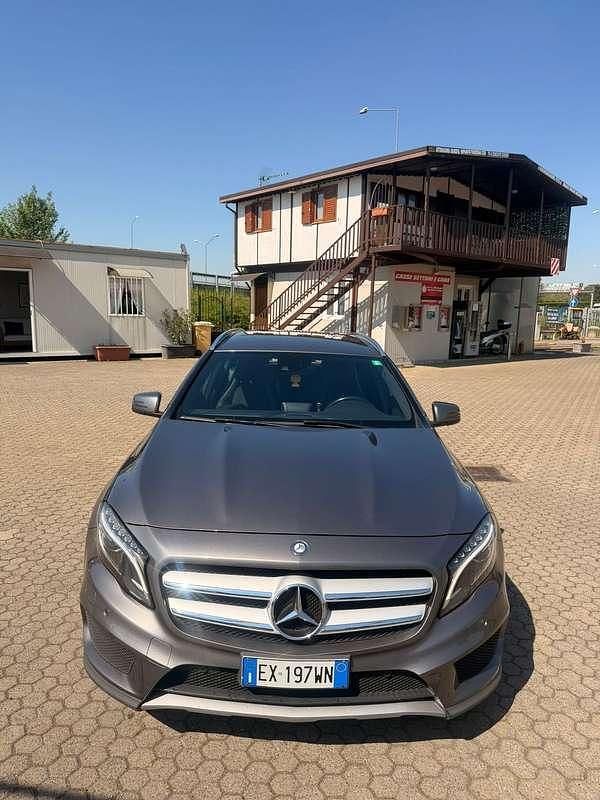Usata Mercedes GLA200 Executive 136 CV (100 kW) 2014 SUV