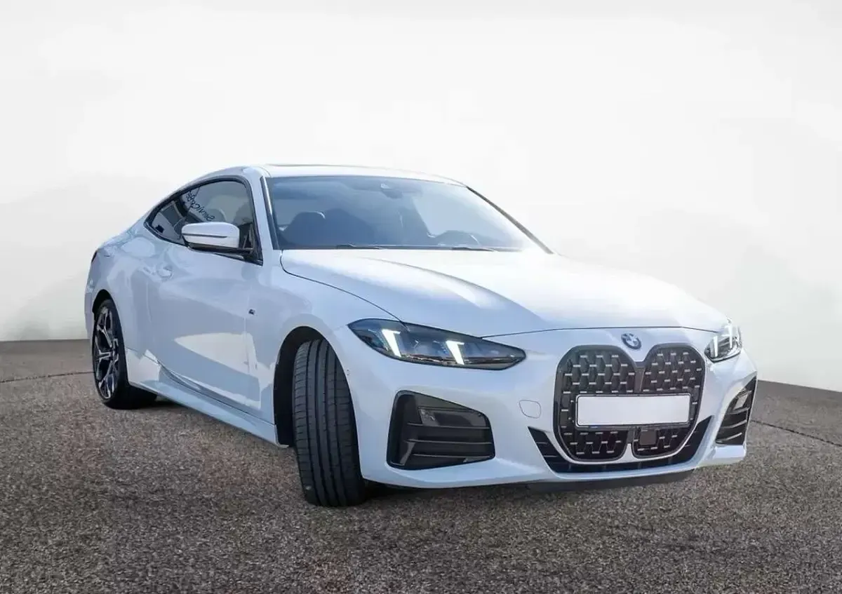 Usata BMW 430 M Sport 245 CV (180 kW) 2025 Mineralweiss Coupé