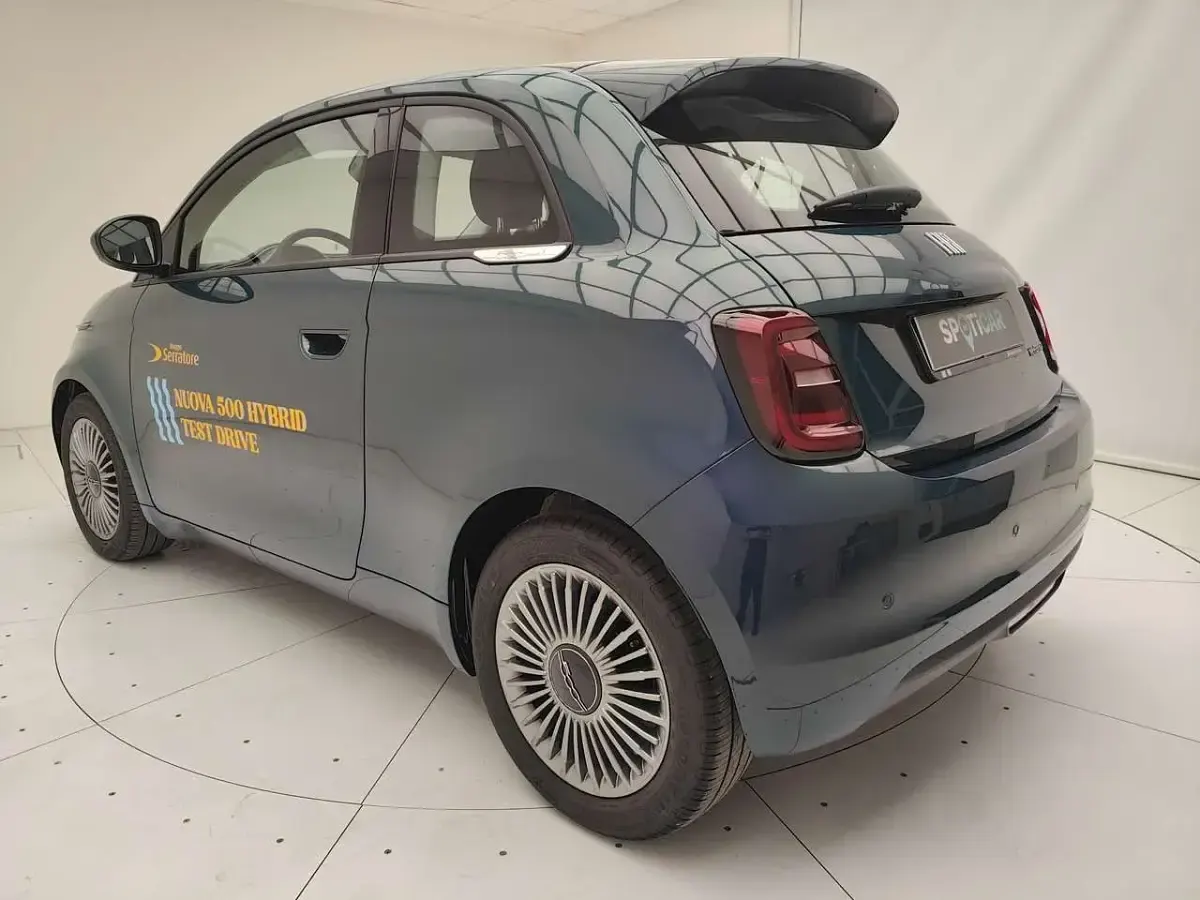Nuova Fiat 500 65 CV (47 kW) 2025 Blu/azzurro Berlina
