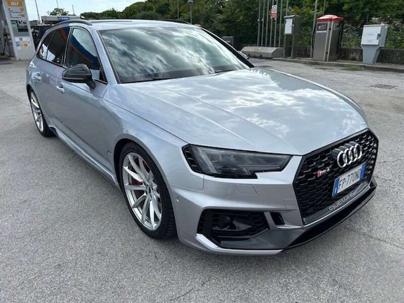Usata Audi RS4 Exclusive 450 CV (330 kW) 2018 Grigio Station wagon