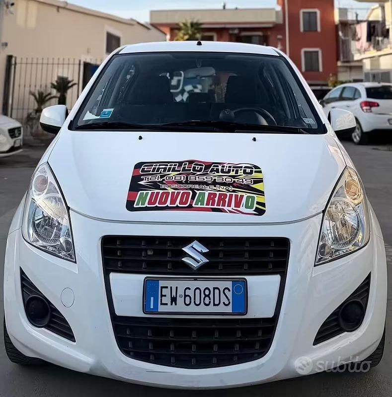 Usata Suzuki Splash 68 CV (50 kW) 2014 Bianco Utilitaria