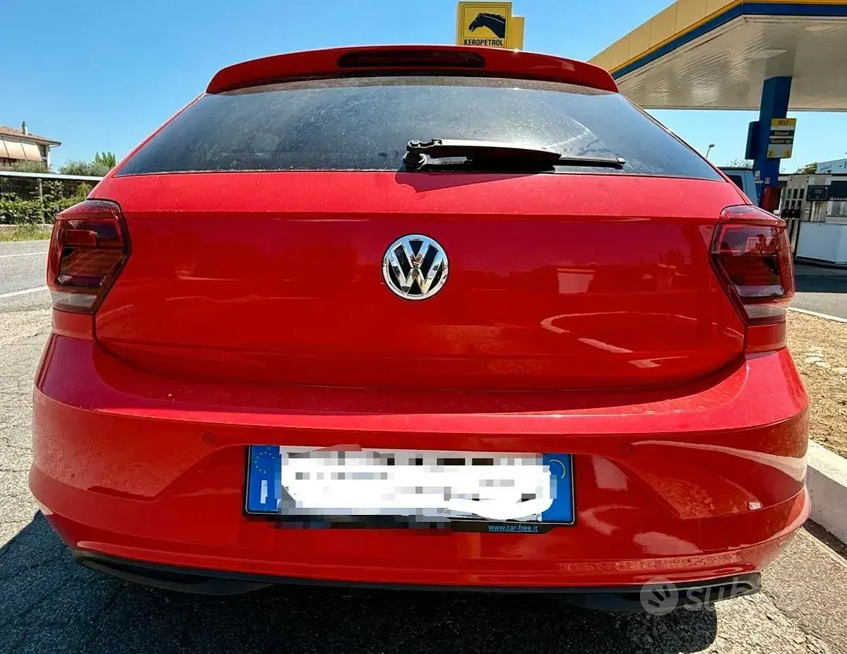 Usata VW Polo 95 CV (69 kW) 2018 Rosso Utilitaria