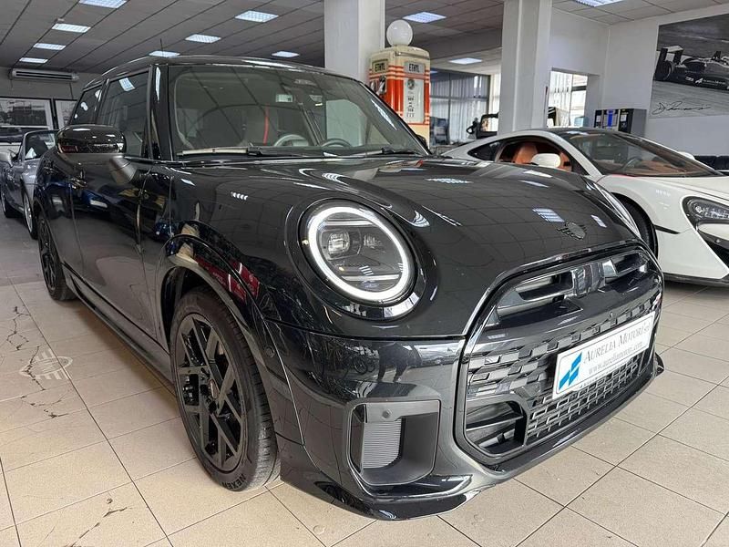 Usata Mini John Cooper Works 204 CV (150 kW) 2024 Nero Utilitaria