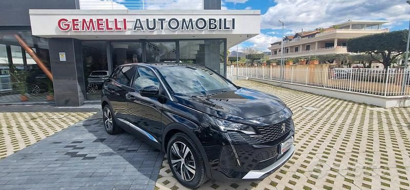 Usata Peugeot 3008 Allure 131 CV (96 kW) 2023 Nero SUV