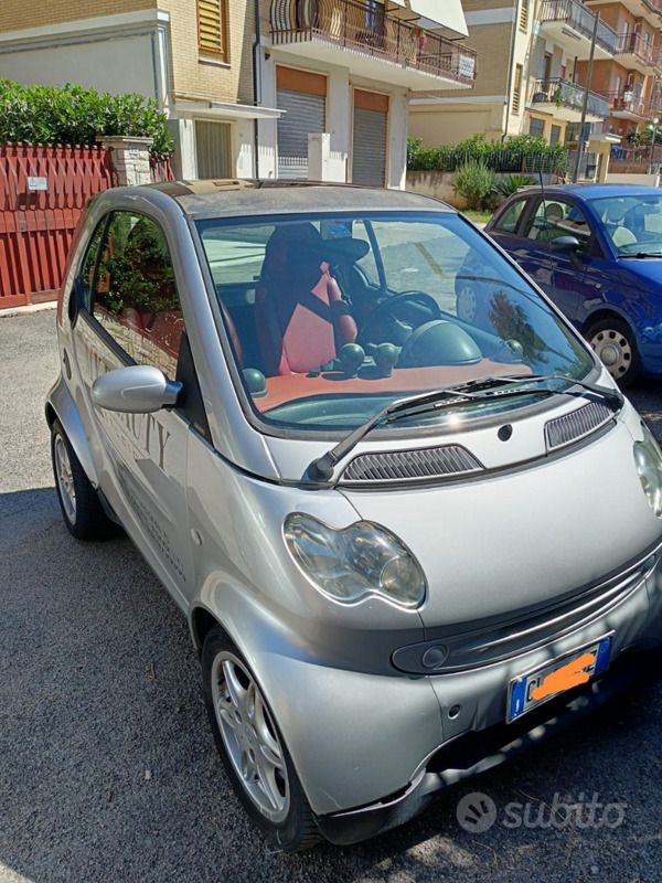 Grigio Usata 2004 Smart ForTwo Coupé Coupé | 2500 € - Immagine 1/4