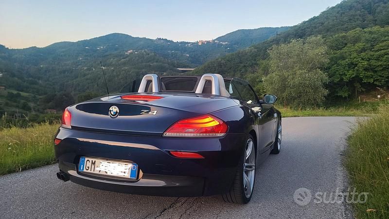 Usata BMW Z4 Efficient Dynamics 258 CV (189 kW) 2010 Blu/azzurro Cabrio
