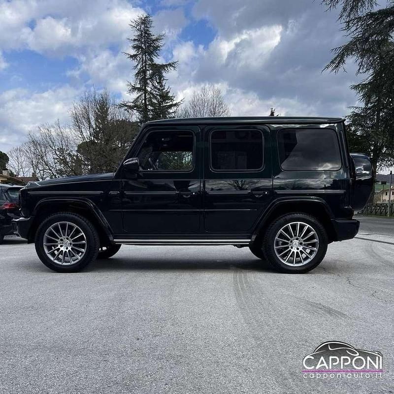 Usata Mercedes G400 AMG line 330 CV (242 kW) 2022 Nero SUV