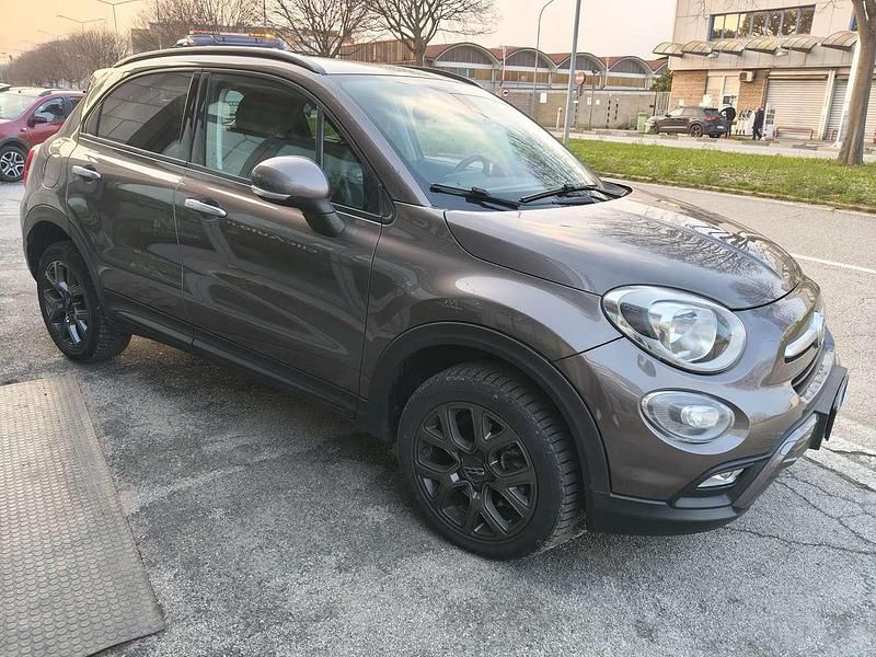Usata Fiat 500 Cross 140 CV (102 kW) 2015 Grigio Station wagon