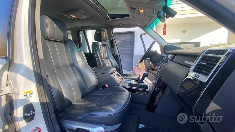 Usata Land Rover Range Rover Vogue 272 CV (200 kW) 2009 Bianco SUV