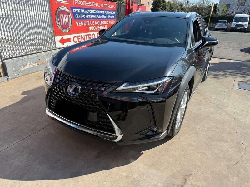 Nero Usata 2020 Lexus UX 250h SUV | 20.500 € (Ottimo prezzo) - Immagine 1/4