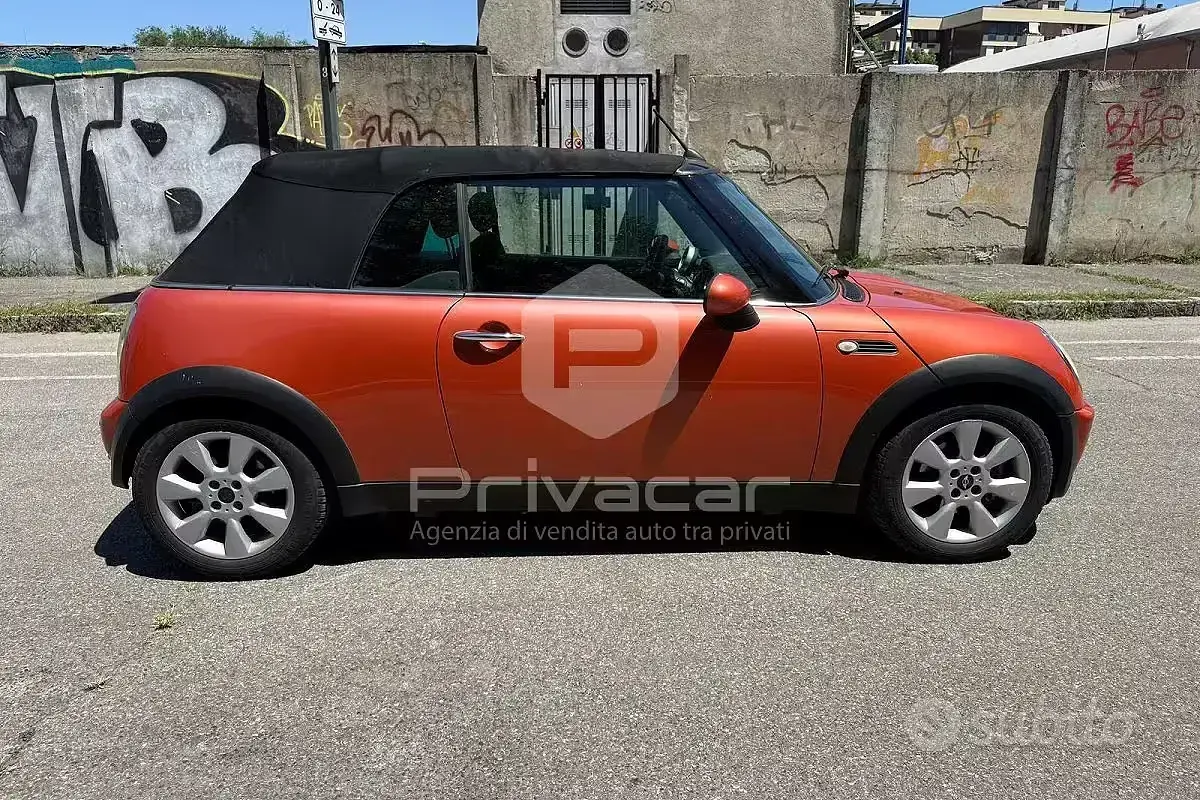 Usata Mini Cooper Cabriolet 116 CV (85 kW) 2006 Rosso Cabrio