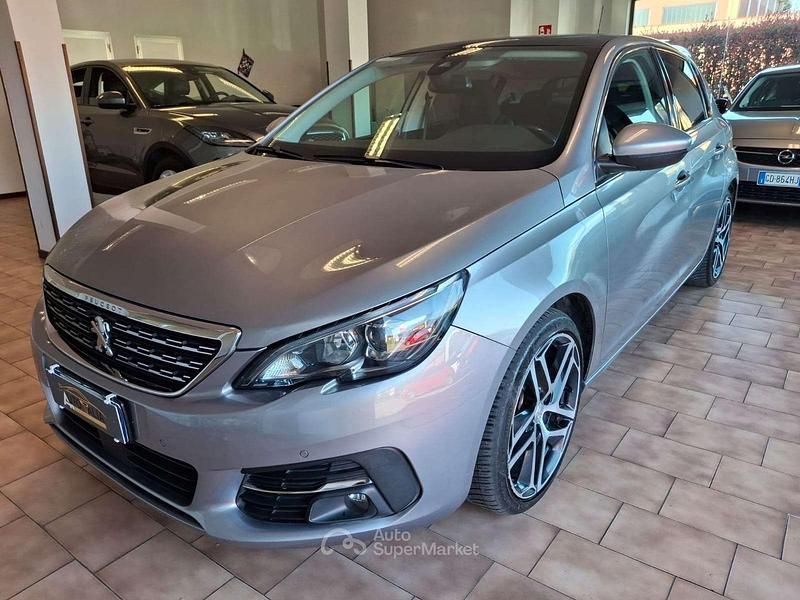 Usata Peugeot 308 Allure 120 CV (88 kW) 2018 Gray Berlina
