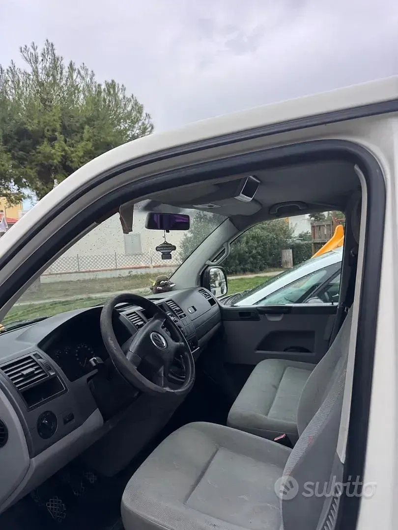Usata VW Transporter 131 CV (96 kW) 2005 Furgone
