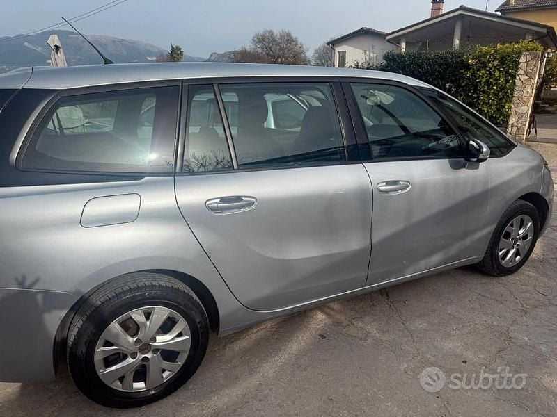 Usata Citroën Grand C4 Picasso 115 CV (84 kW) 2015 Grigio Monovolume