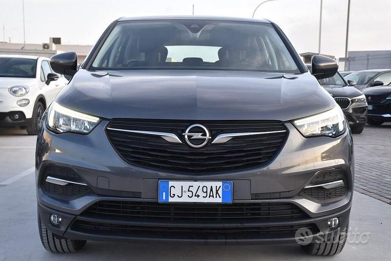 Usata Opel Grandland X Business Elegance 131 CV (96 kW) 2022 Grigio SUV