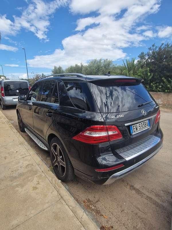 Usata Mercedes ML250 Premium 204 CV (150 kW) 2014 Nero SUV