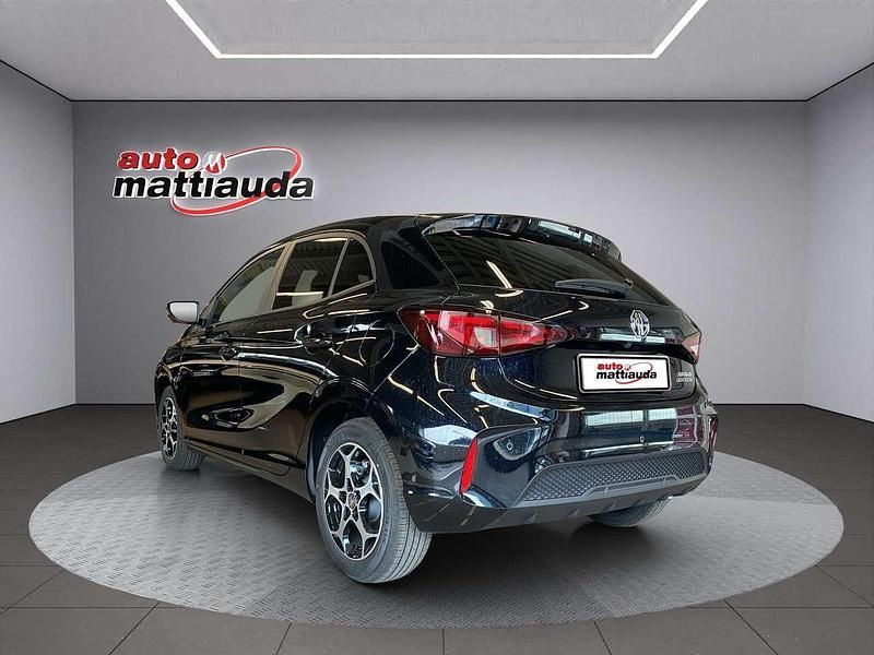 Nuova MG MG3 Luxury 194 CV (142 kW) 2026 Pebble black Utilitaria