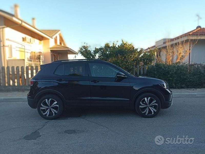 Usata VW T-Cross Edition 95 CV (69 kW) 2024 Nero SUV