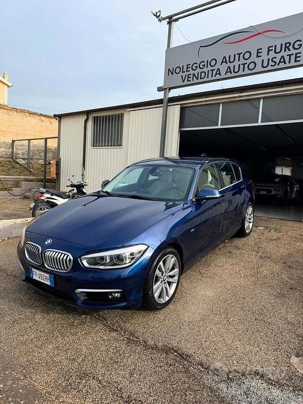 Usata BMW 120 190 CV (139 kW) 2018 Blu Utilitaria