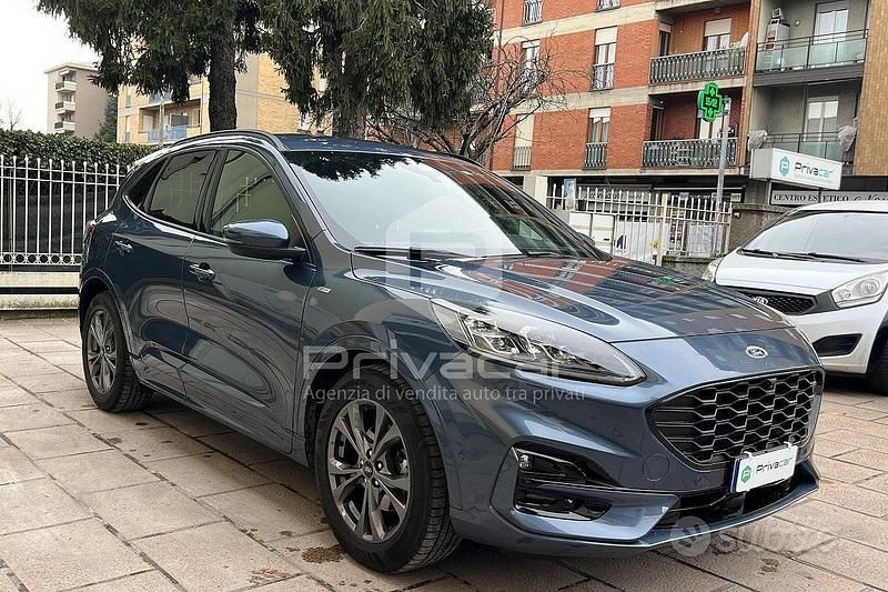 Usata Ford Kuga ST-Line X 120 CV (88 kW) 2022 Blu SUV