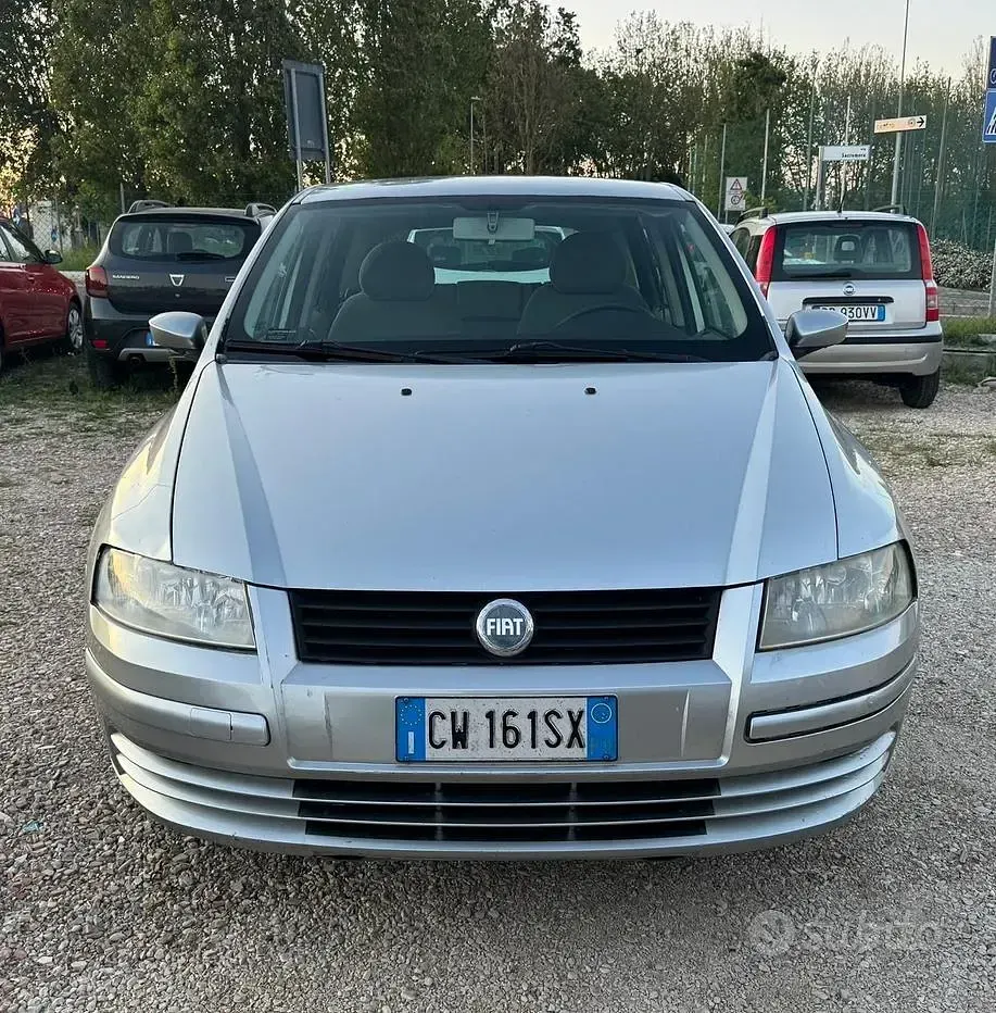 Occasion Fiat Stilo Dynamic 116 ch (85 kW) 2005 Gris Berline