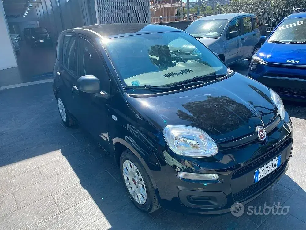 Usata Fiat Panda Easy 69 CV (50 kW) 2020 Nero Utilitaria