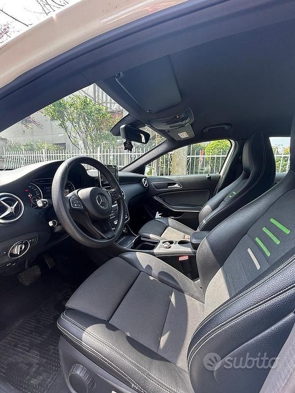 Usata Mercedes A160 Edition 90 CV (66 kW) 2018 Bianco Berlina