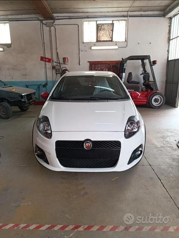 Usata Abarth Grande Punto 155 CV (114 kW) 2008 Utilitaria