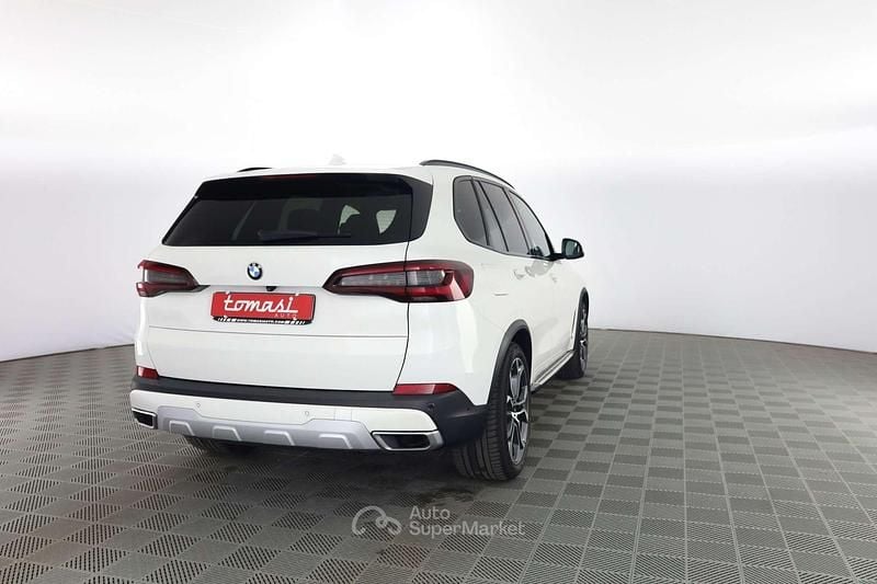 Usata BMW X5 xLine 286 CV (210 kW) 2021 Bianco SUV