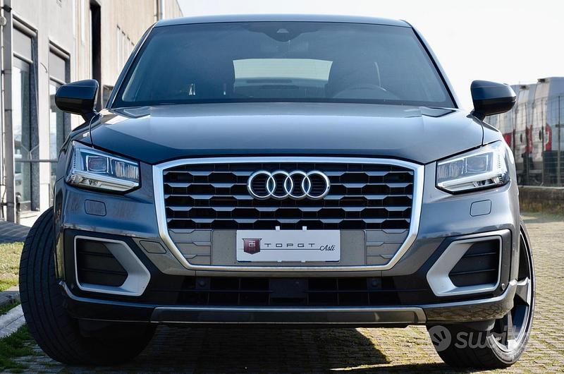 Usata Audi Q2 S-Line 150 CV (110 kW) 2016 Grigio SUV