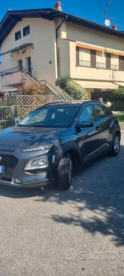 Usata Hyundai Kona 120 CV (88 kW) 2018 Grigio SUV