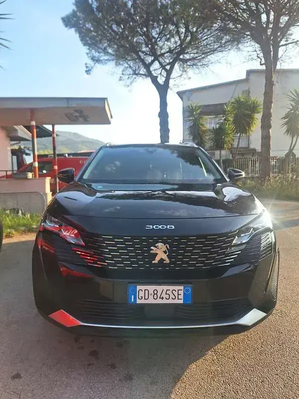Usata Peugeot 3008 Allure 131 CV (96 kW) 2021 SUV