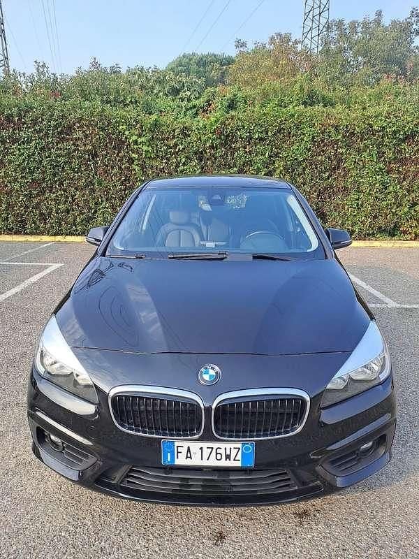 Nero Usata 2015 BMW 216 Gran Tourer Monovolume | 10.000 € (Buon prezzo) - Immagine 1/4