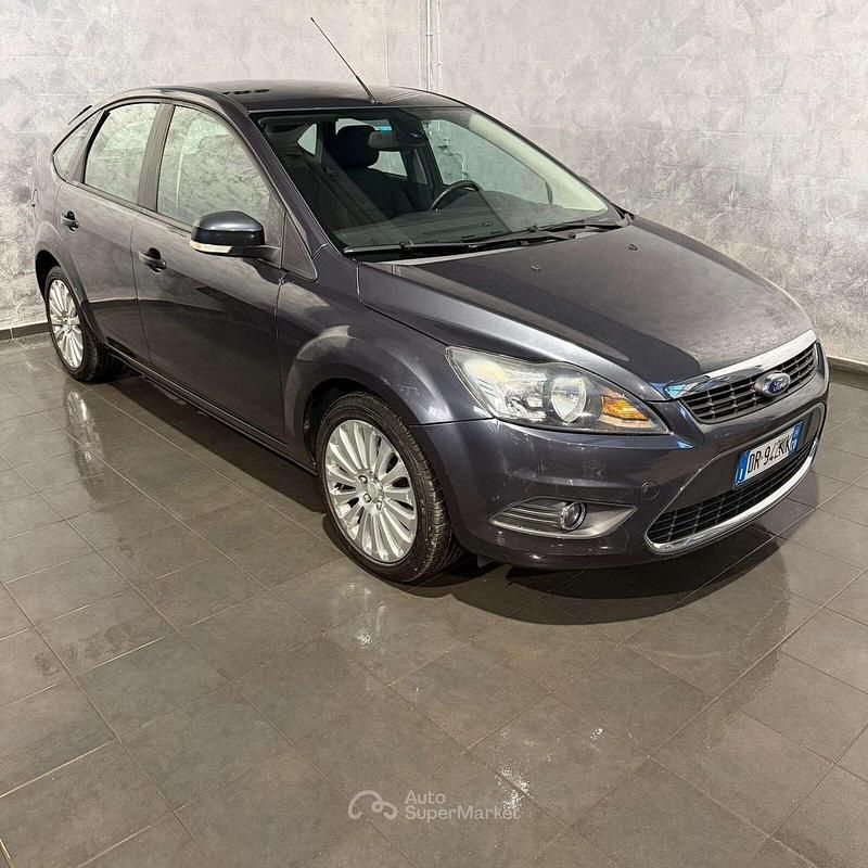 Usata Ford Focus 116 CV (85 kW) 2008 Grigio Berlina