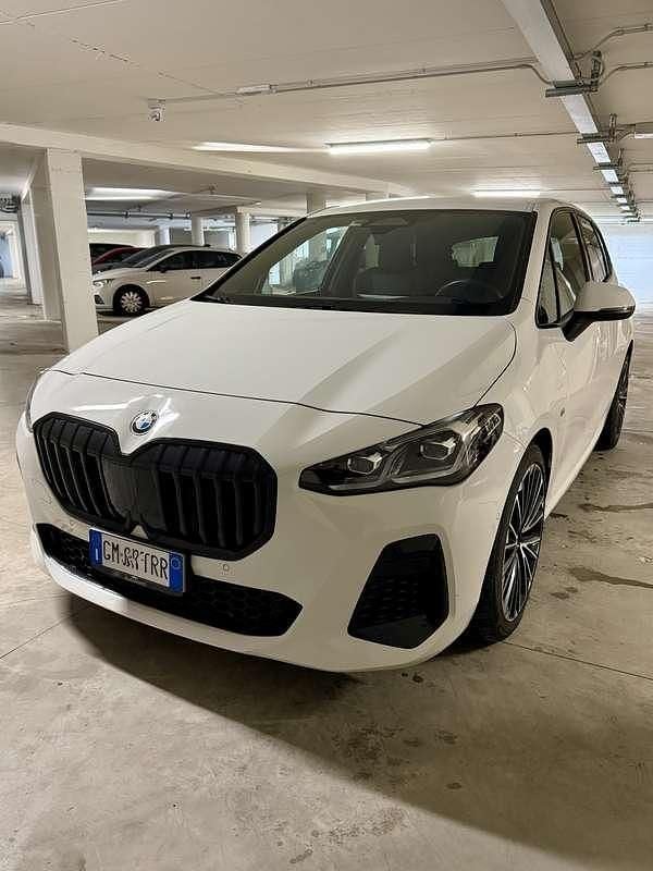 Usata BMW 220 Active Tourer Efficient Dynamics 170 CV (125 kW) 2023 Monovolume