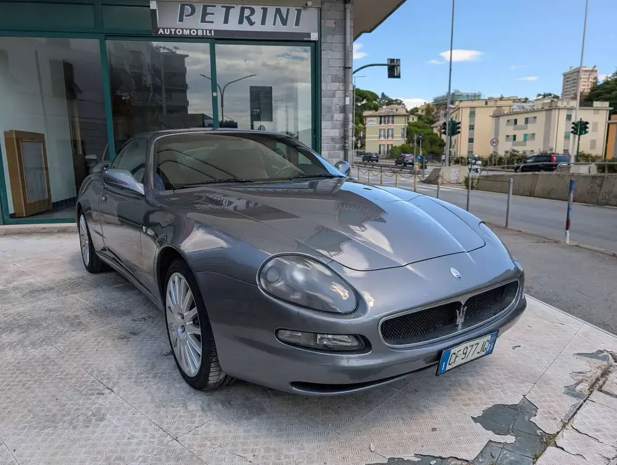 Usata Maserati Coupé 390 CV (286 kW) 2003 Grigio Coupé