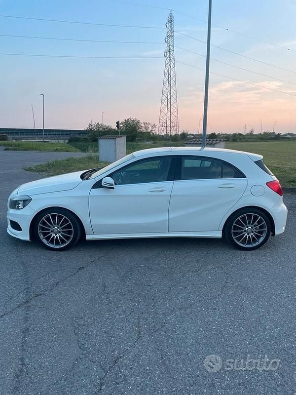 Usata Mercedes A160 Premium 90 CV (66 kW) 2014 Bianco Utilitaria