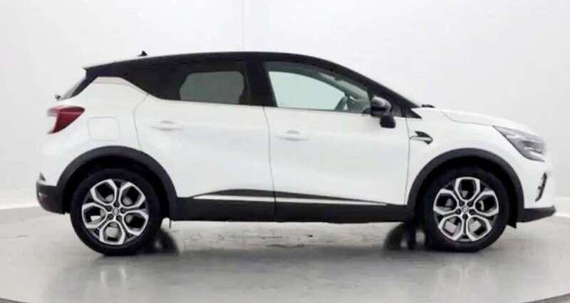 Usata Renault Captur Intens 140 CV (102 kW) 2021 Bianco SUV