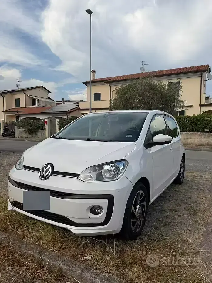 Usata VW up! move up! 60 CV (44 kW) 2019 Bianco Utilitaria