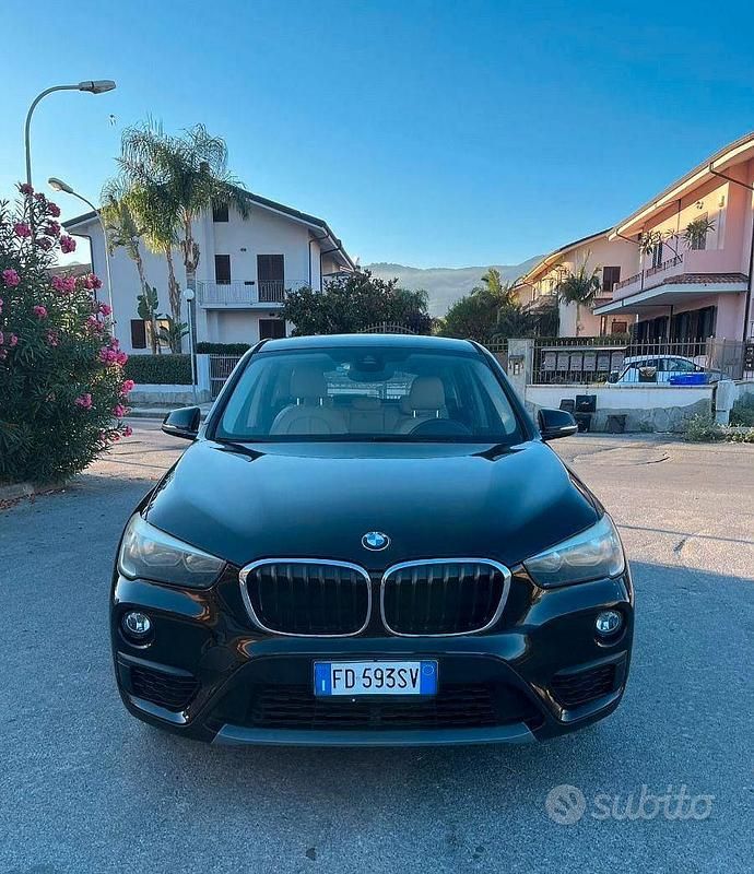 Usata BMW X1 116 CV (85 kW) 2016 Marrone SUV