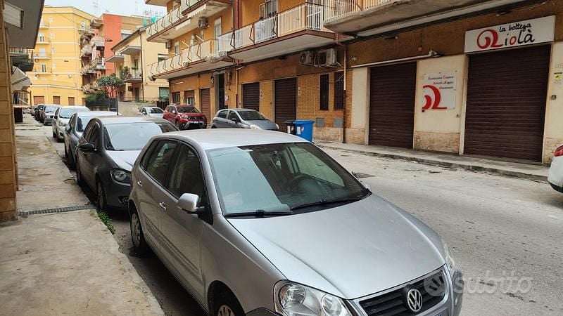 Usata VW Polo 75 CV (55 kW) 2006 Grigio Berlina