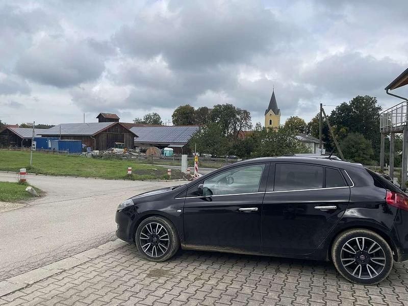 Usata Fiat Bravo 120 CV (88 kW) 2012 Utilitaria