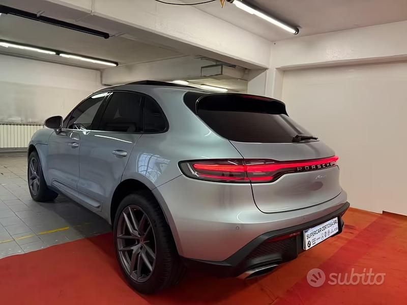 Usata Porsche Macan 265 CV (194 kW) 2023 Grigio SUV